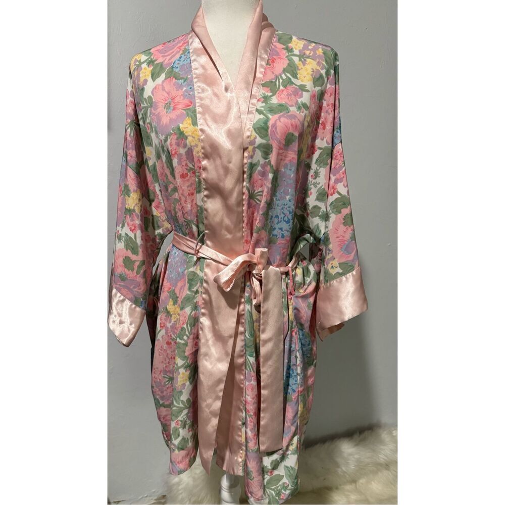 Victoria’s Secret Gold label pink floral print robe OS